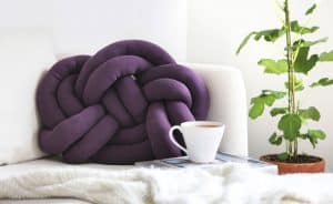 Så gör du en knutkudde även kallad knot pillow, av Monica Karlstein, Hemmafixbloggen.se